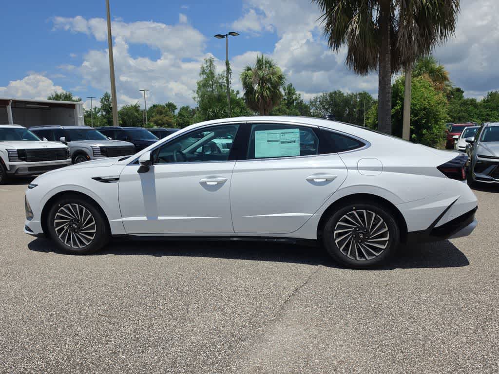 Thumbnail: 2026 Hyundai Sonata - 3
