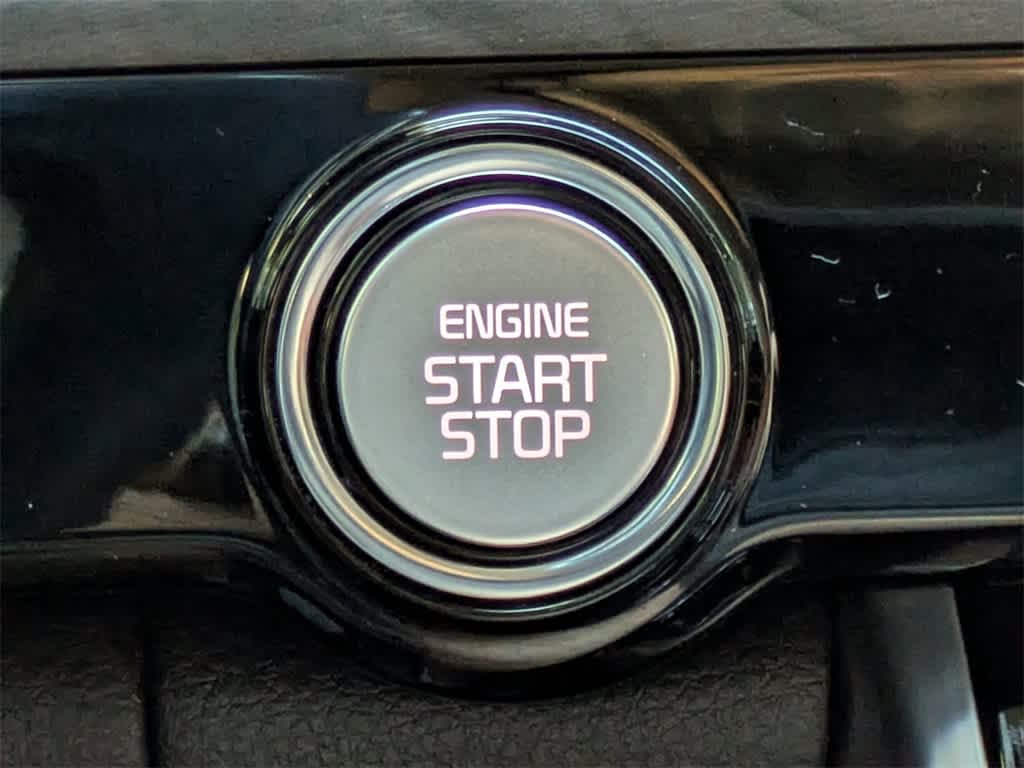 Thumbnail: 2023 Kia Carnival - 44