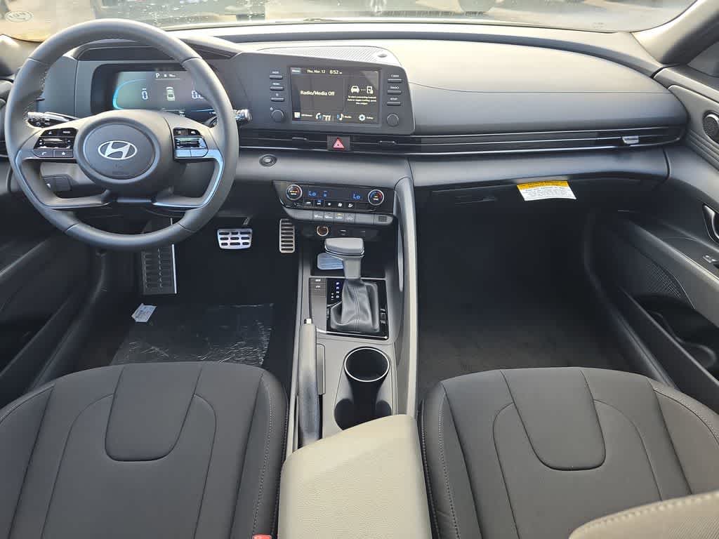 Thumbnail: 2026 Hyundai Elantra - 18