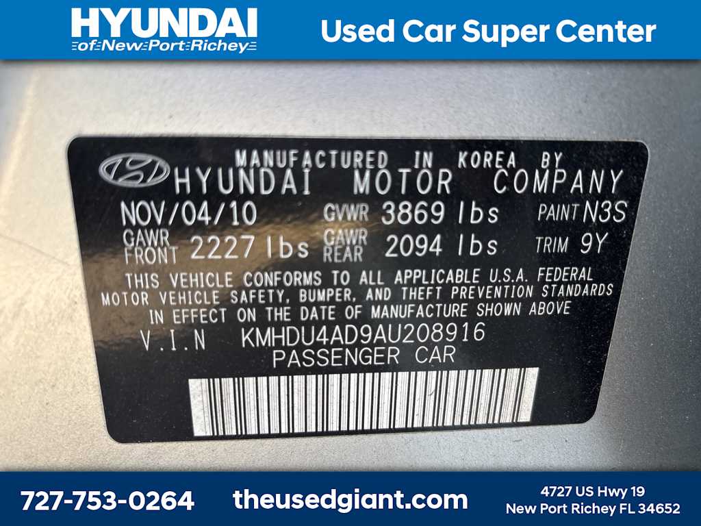 Thumbnail: 2010 Hyundai Elantra - 11