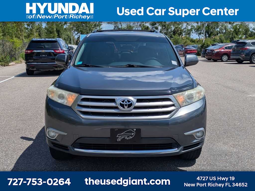 Thumbnail: 2012 Toyota Highlander - 8