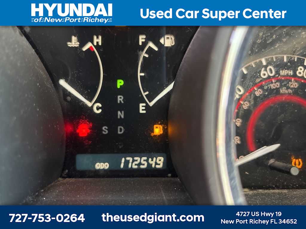 Thumbnail: 2011 Toyota Highlander - 14