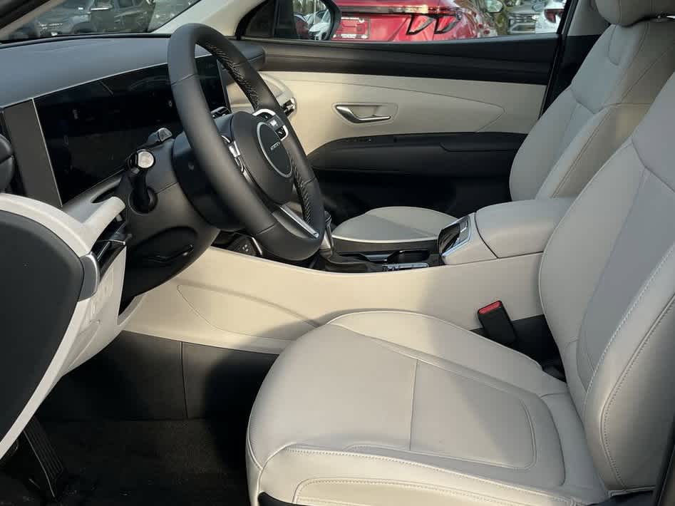 Thumbnail: 2025 Hyundai Tucson - 10