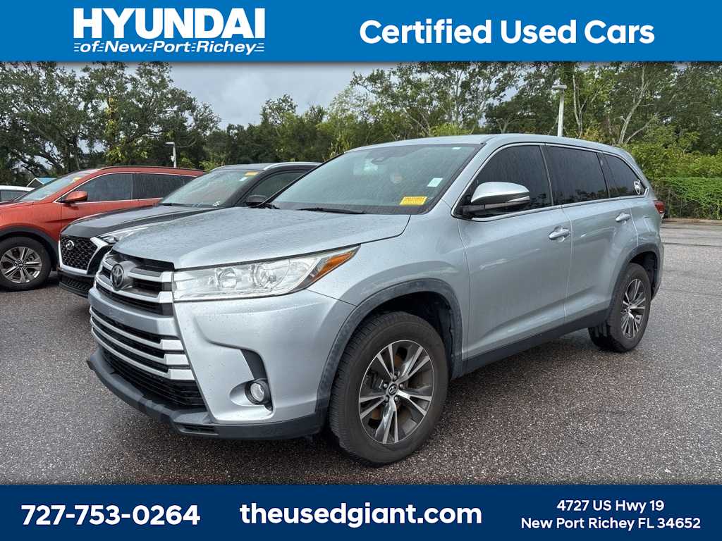 Thumbnail: 2019 Toyota Highlander - 1