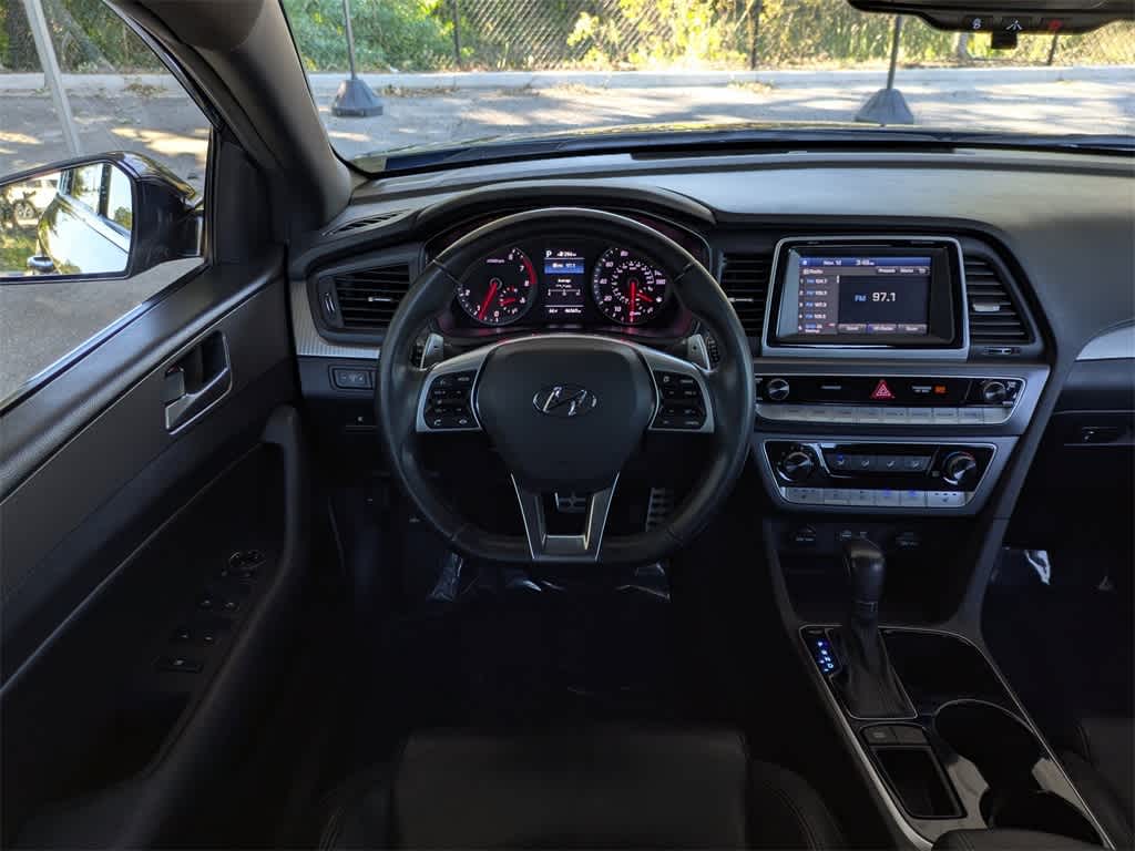 Thumbnail: 2018 Hyundai Sonata - 17