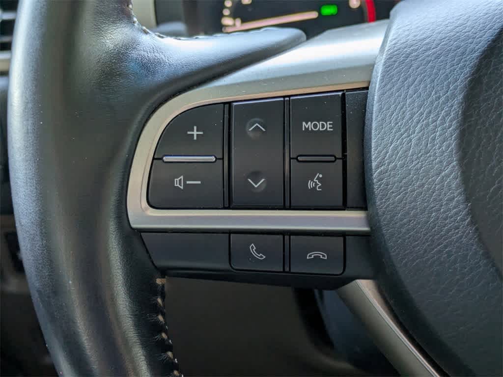 Thumbnail: 2021 Lexus GX - 36