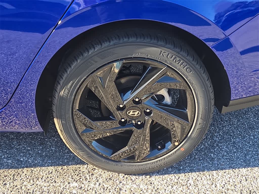 Thumbnail: 2026 Hyundai Elantra - 13