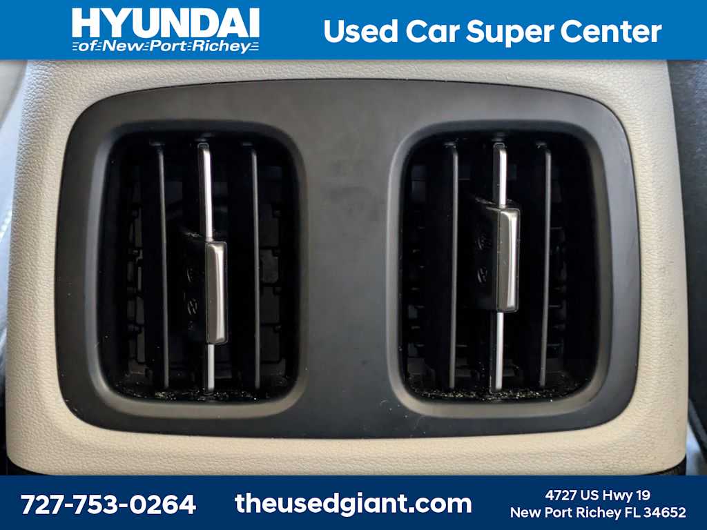 Thumbnail: 2023 Hyundai Tucson - 16