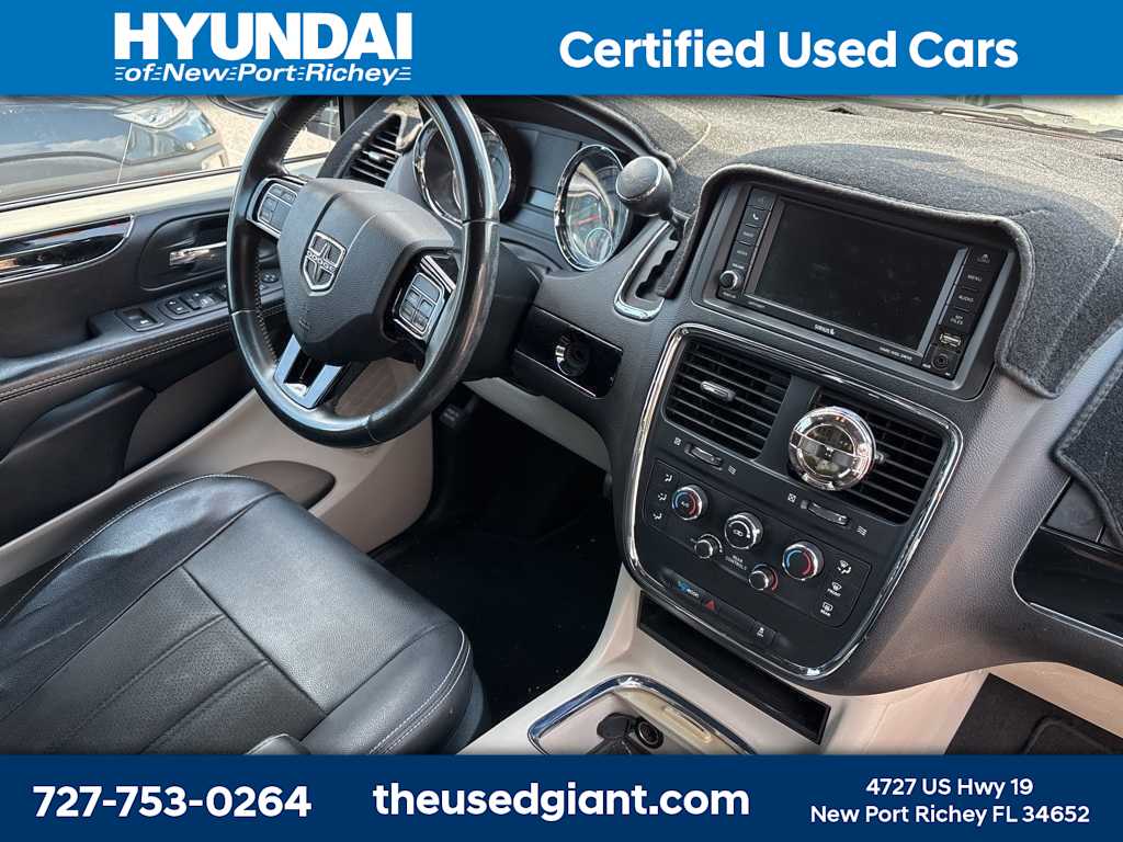 Thumbnail: 2019 Dodge Grand Caravan - 7