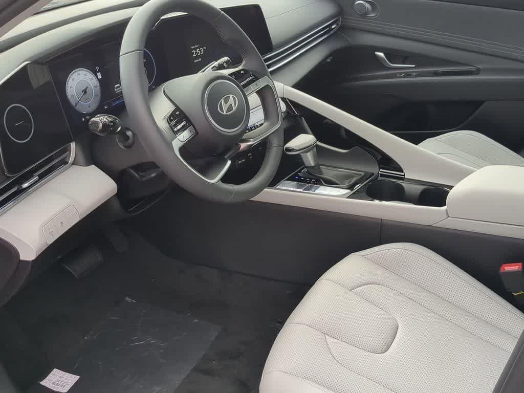 Thumbnail: 2026 Hyundai Elantra - 15