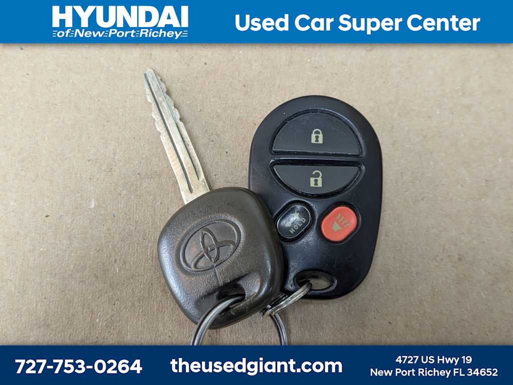 Thumbnail: 2006 Toyota Camry Solara - 34