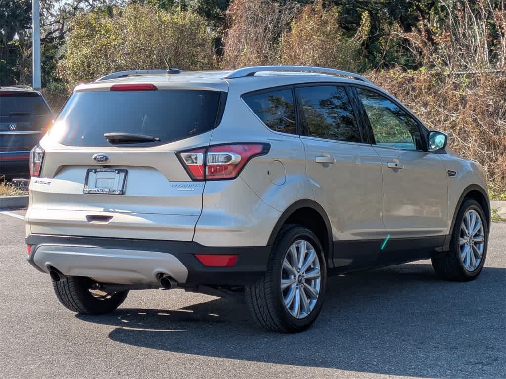 Thumbnail: 2017 Ford Escape - 5