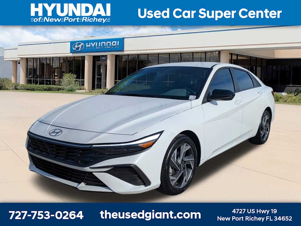 Thumbnail: 2025 Hyundai Elantra - 1