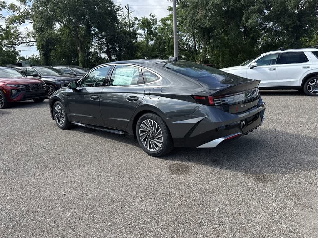 Thumbnail: 2025 Hyundai Sonata - 4