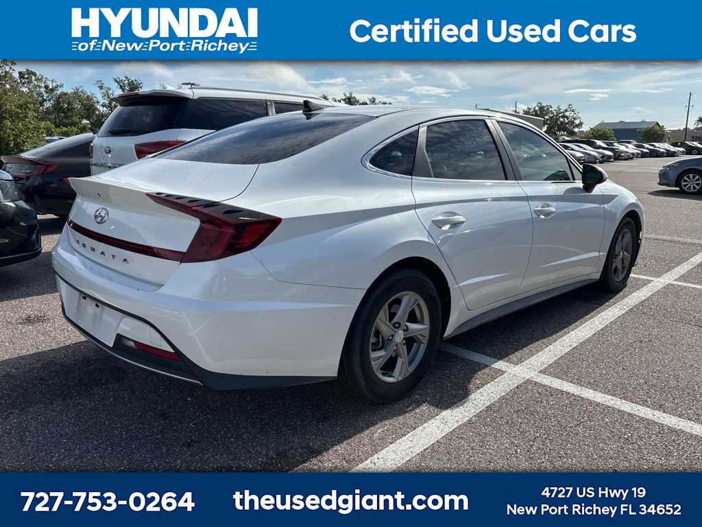 Thumbnail: 2022 Hyundai Sonata - 3