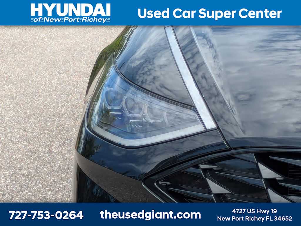 Thumbnail: 2023 Hyundai Sonata - 9