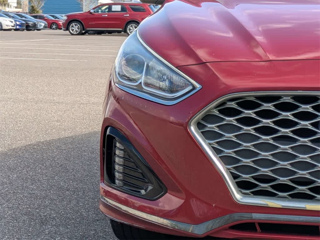 Thumbnail: 2019 Hyundai Sonata - 9