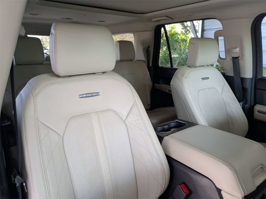 Thumbnail: 2021 Ford Expedition MAX - 6