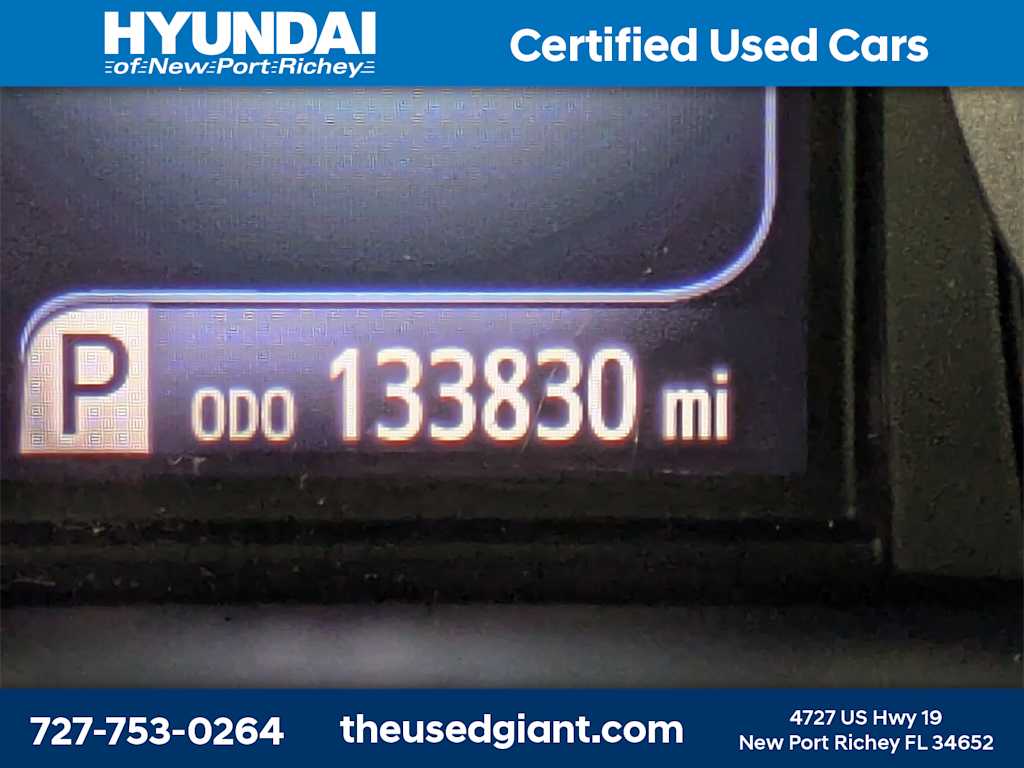 Thumbnail: 2018 Toyota Sienna - 37