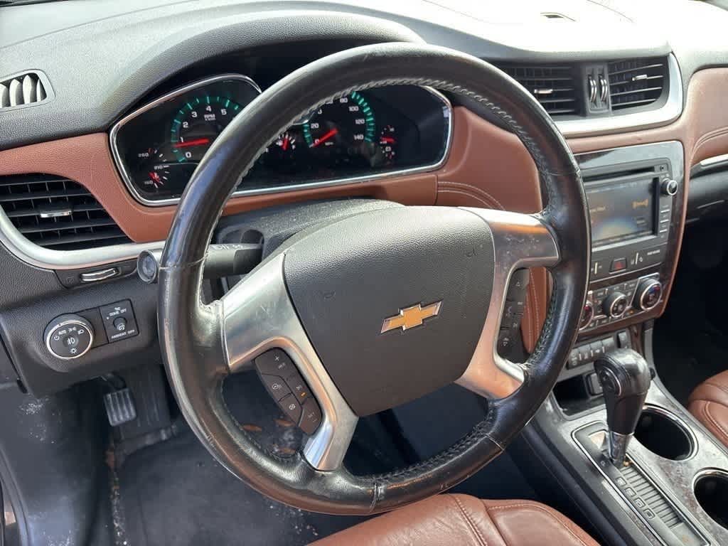 Thumbnail: 2017 Chevrolet Traverse - 13