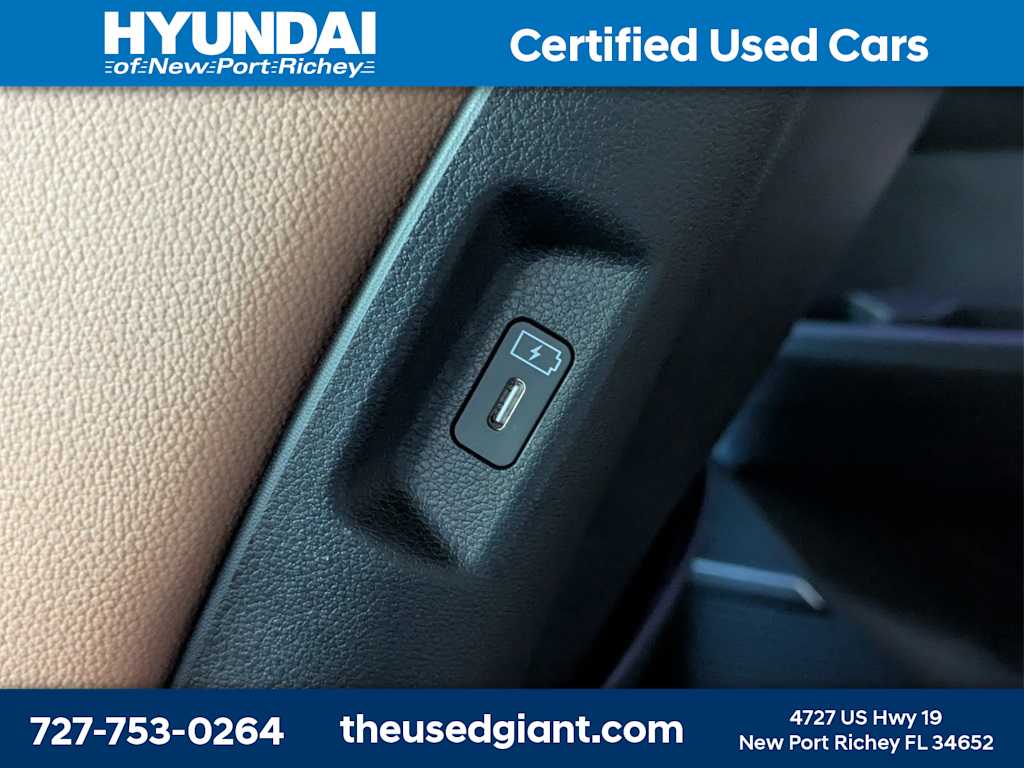 Thumbnail: 2025 Hyundai Santa Fe - 21