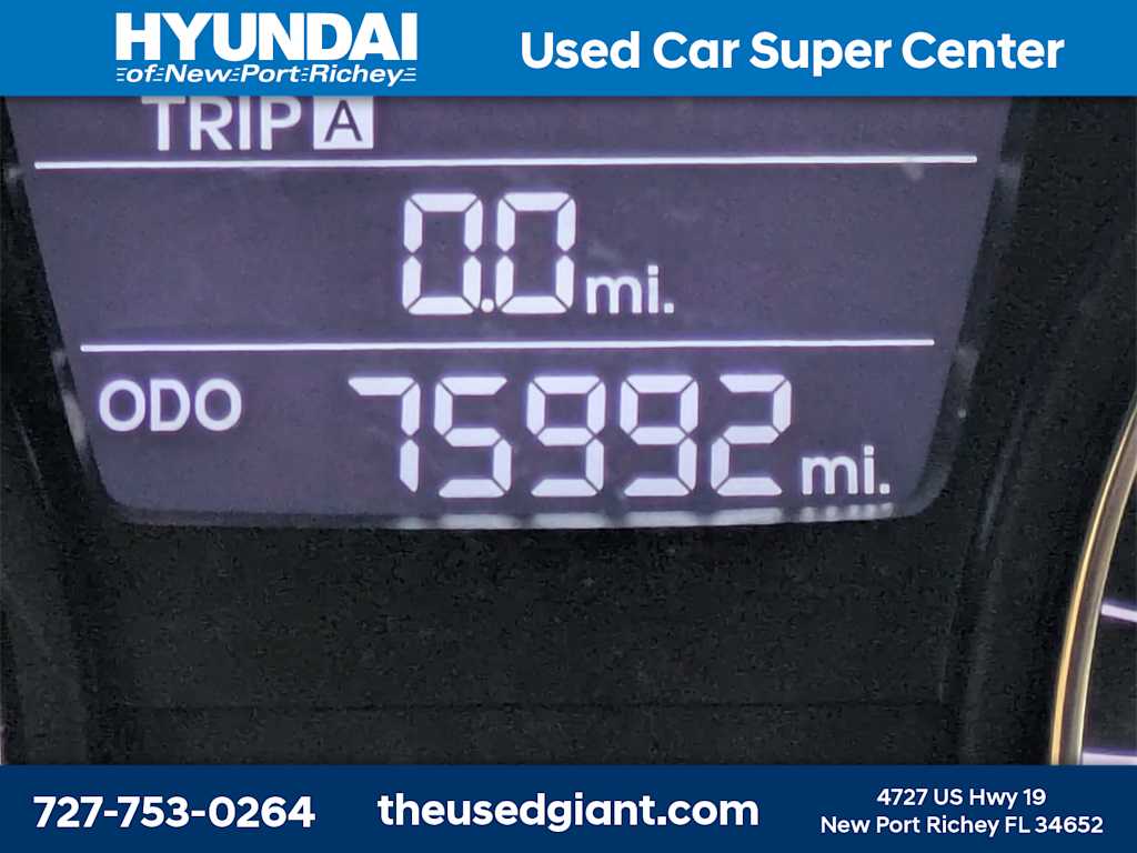 Thumbnail: 2013 Hyundai Accent - 28