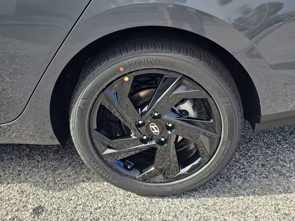 Thumbnail: 2026 Hyundai Elantra - 14