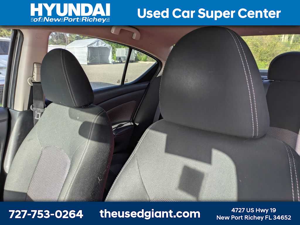Thumbnail: 2017 Nissan Versa - 3