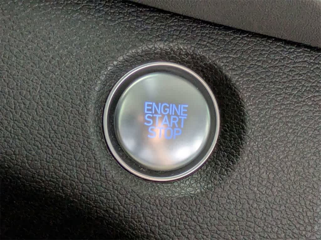 Thumbnail: 2020 Hyundai Santa Fe - 33