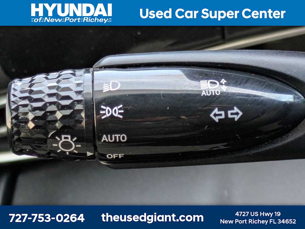 Thumbnail: 2022 Hyundai Elantra - 29