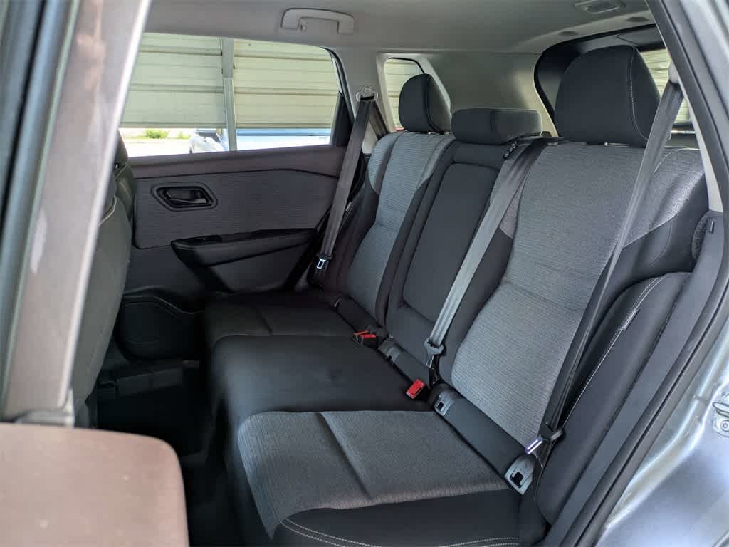 Thumbnail: 2021 Nissan Rogue - 14