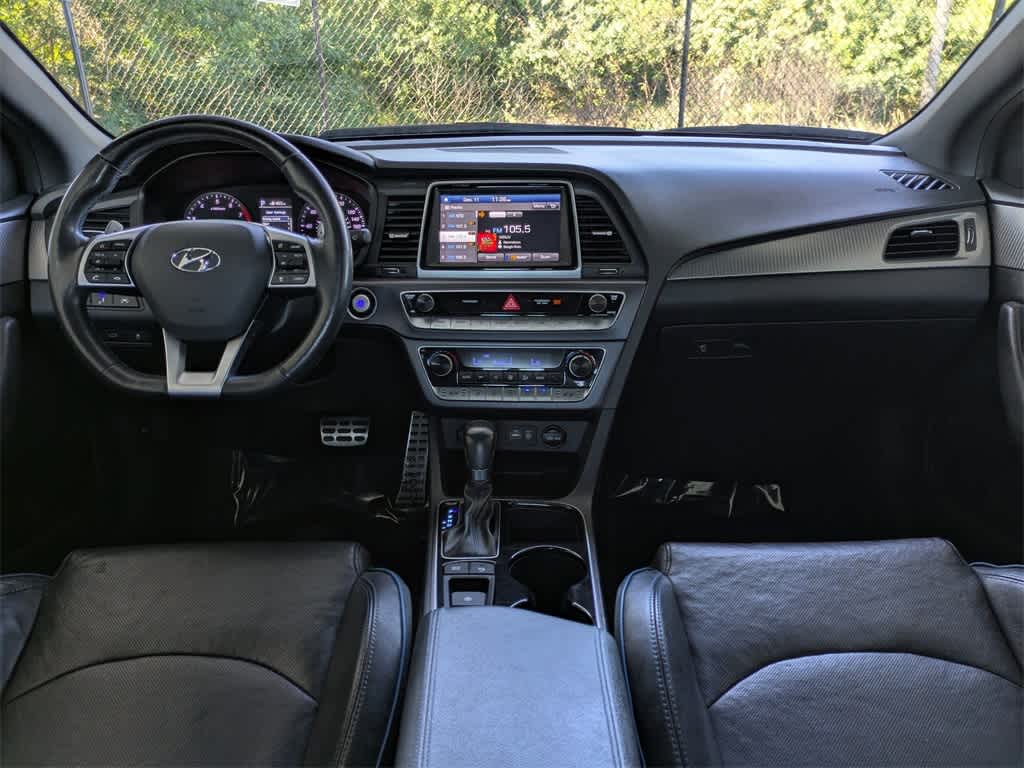 Thumbnail: 2019 Hyundai Sonata - 17