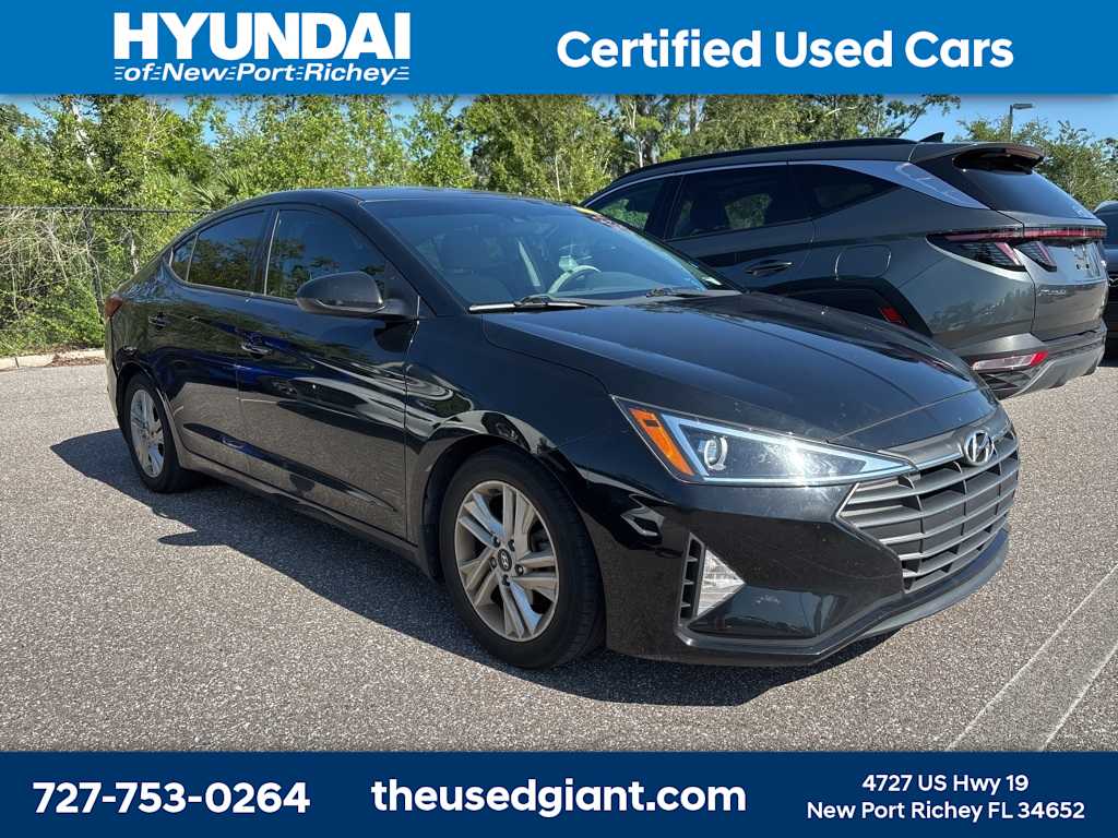 Thumbnail: 2020 Hyundai Elantra - 4