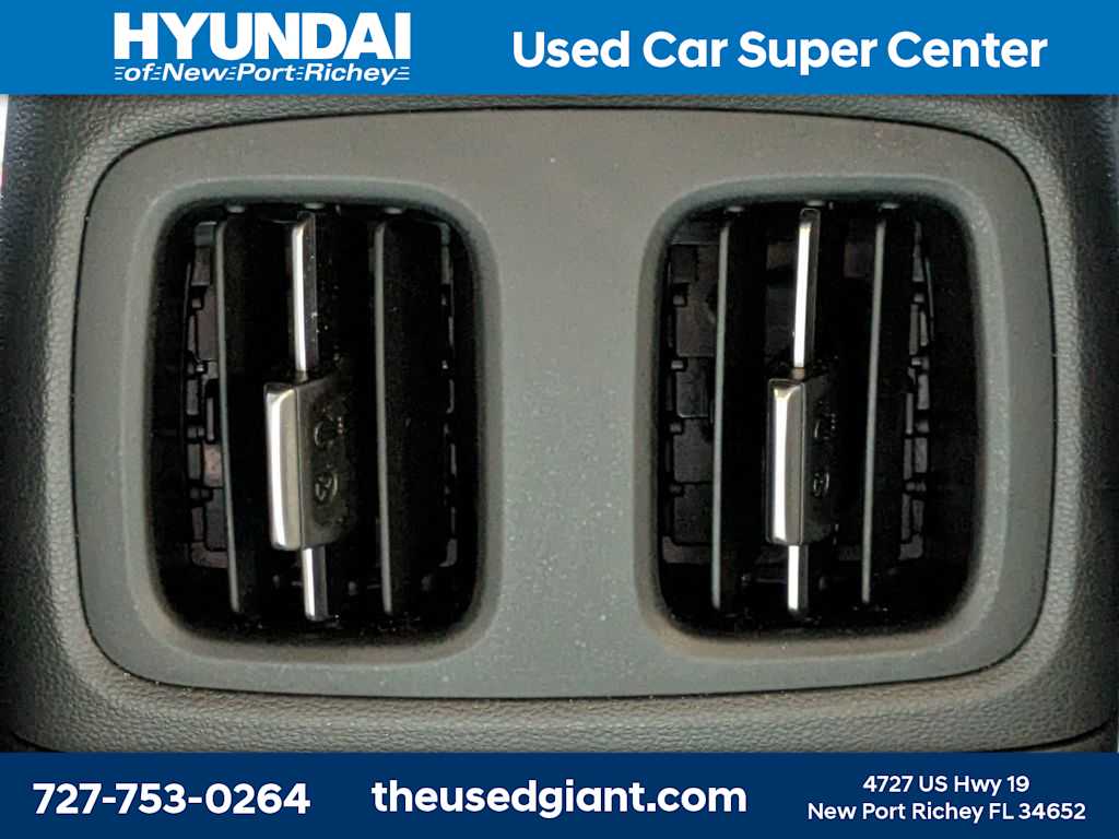 Thumbnail: 2025 Hyundai Santa Cruz - 15