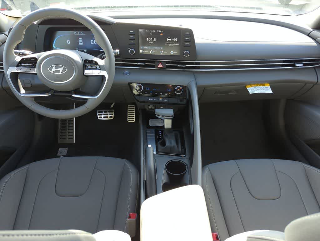 Thumbnail: 2026 Hyundai Elantra - 18