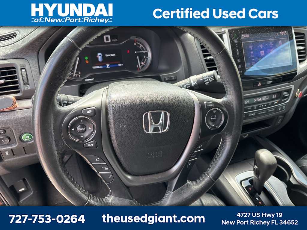 Thumbnail: 2016 Honda Pilot - 12