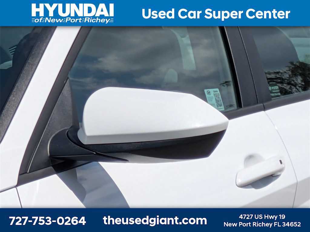 Thumbnail: 2024 Hyundai Elantra - 11