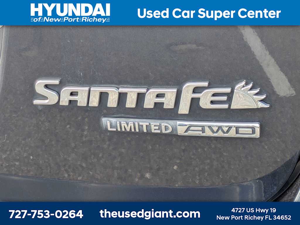 Thumbnail: 2010 Hyundai Santa Fe - 13