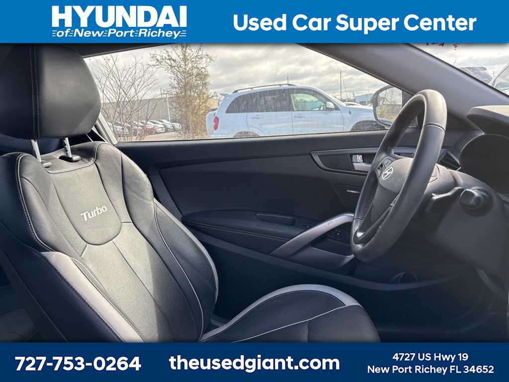 Thumbnail: 2015 Hyundai Veloster - 8