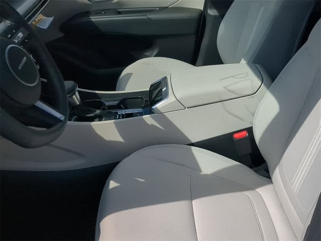 Thumbnail: 2026 Hyundai Tucson - 16