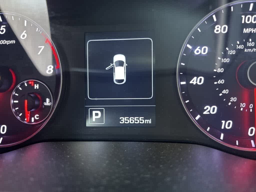 Thumbnail: 2016 Hyundai Veloster - 12