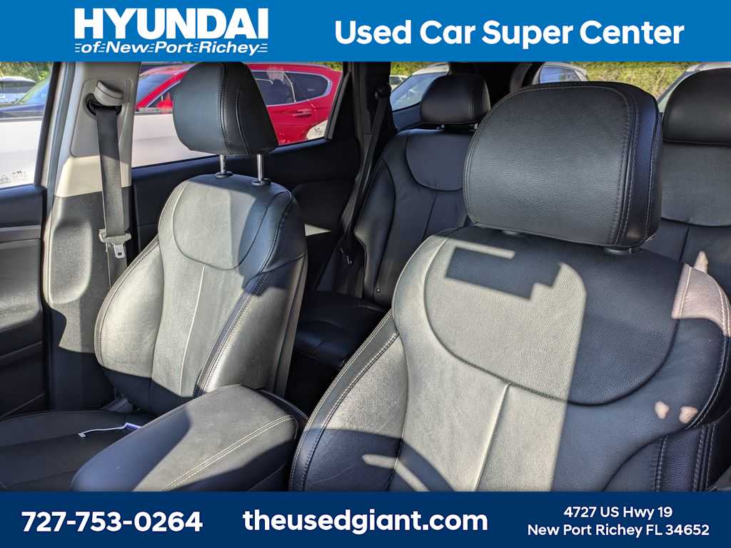 Thumbnail: 2020 Hyundai Santa Fe - 3