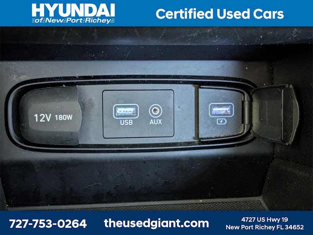 Thumbnail: 2019 Hyundai Santa Fe - 23