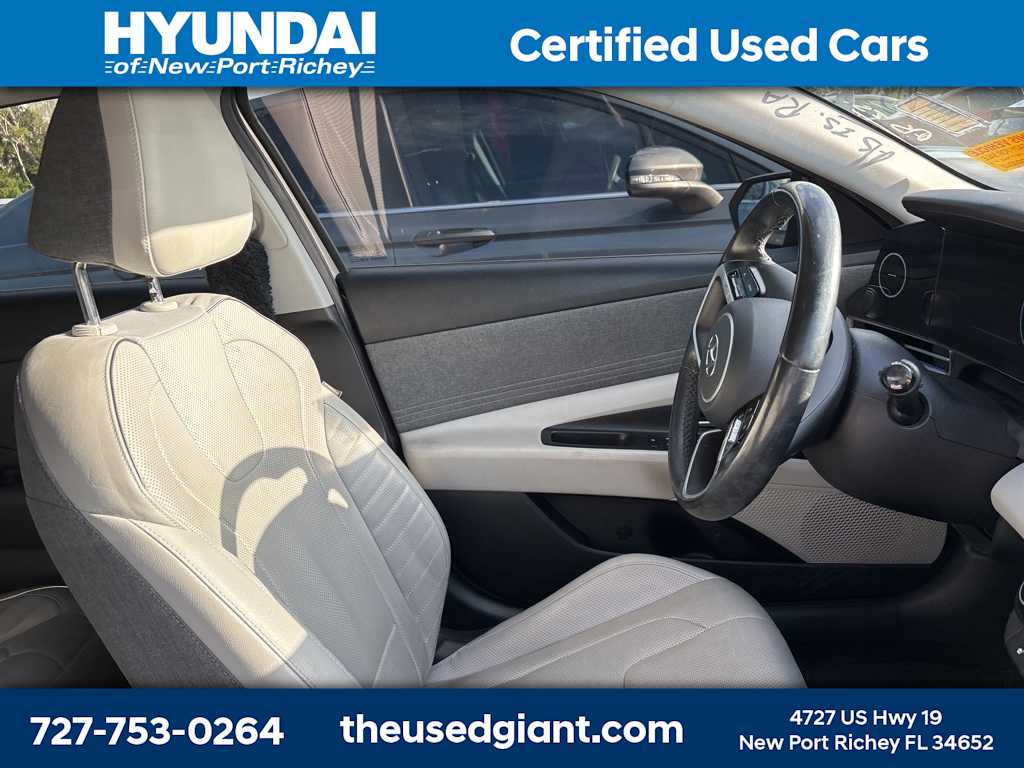 Thumbnail: 2021 Hyundai Elantra - 8