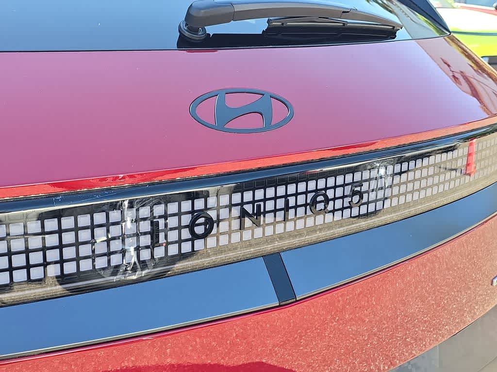Thumbnail: 2026 Hyundai Ioniq 5 - 13