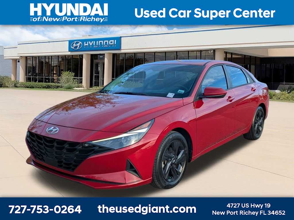 Thumbnail: 2022 Hyundai Elantra - 1