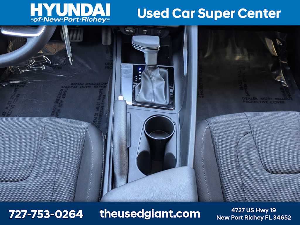 Thumbnail: 2025 Hyundai Elantra - 19