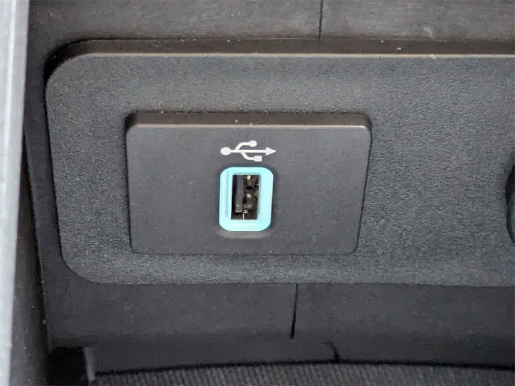 Thumbnail: 2017 Ford Escape - 30