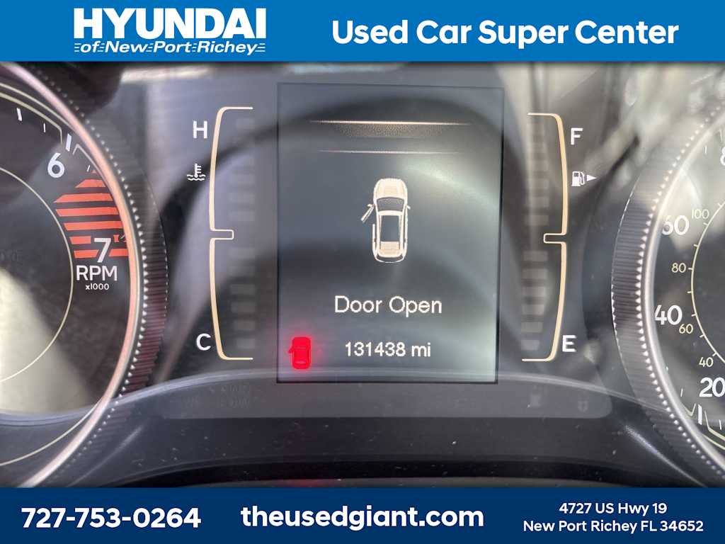 Thumbnail: 2018 Jeep Cherokee - 13