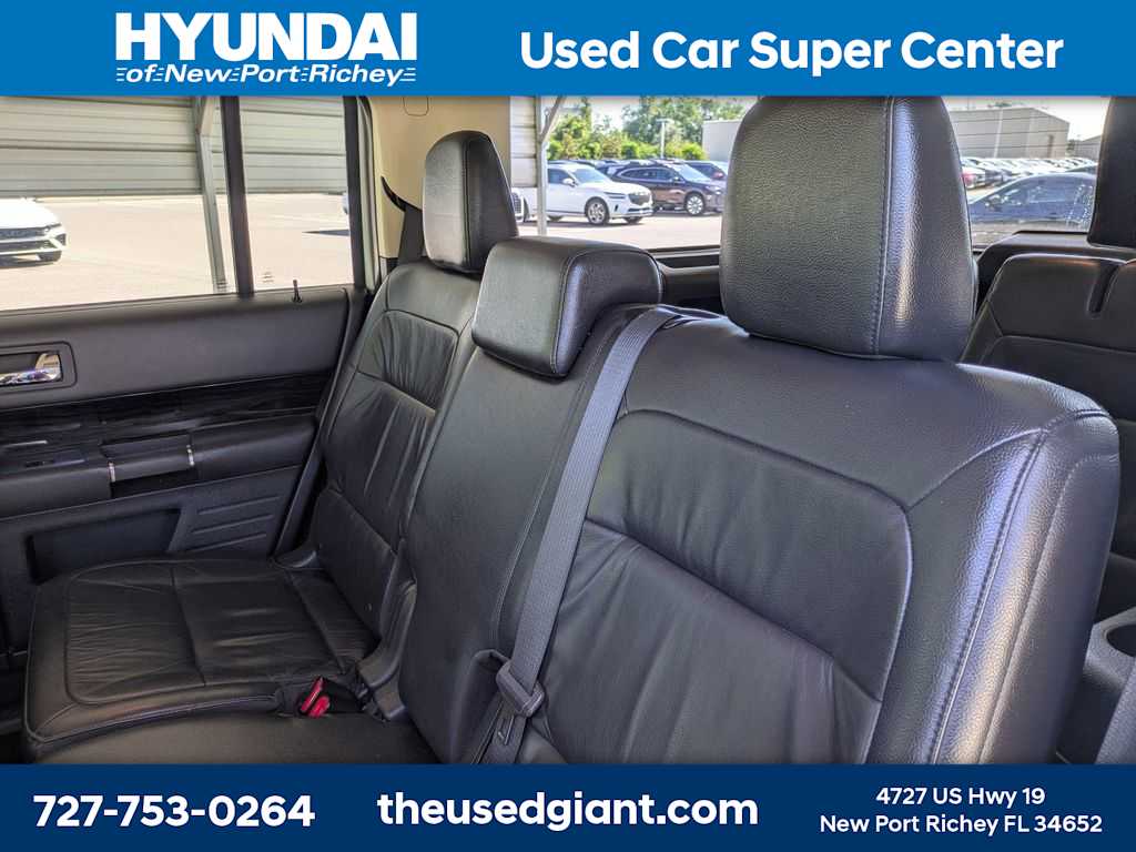 Thumbnail: 2013 Ford Flex - 19